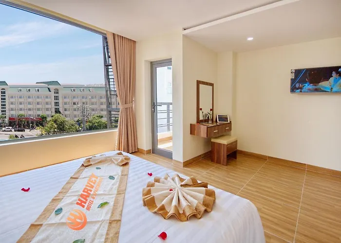 Deluxe Family Suite