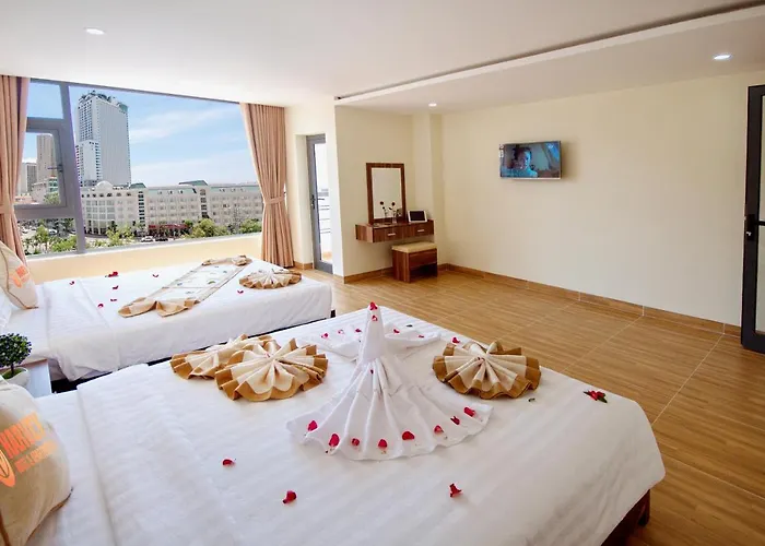 Deluxe Family Suite